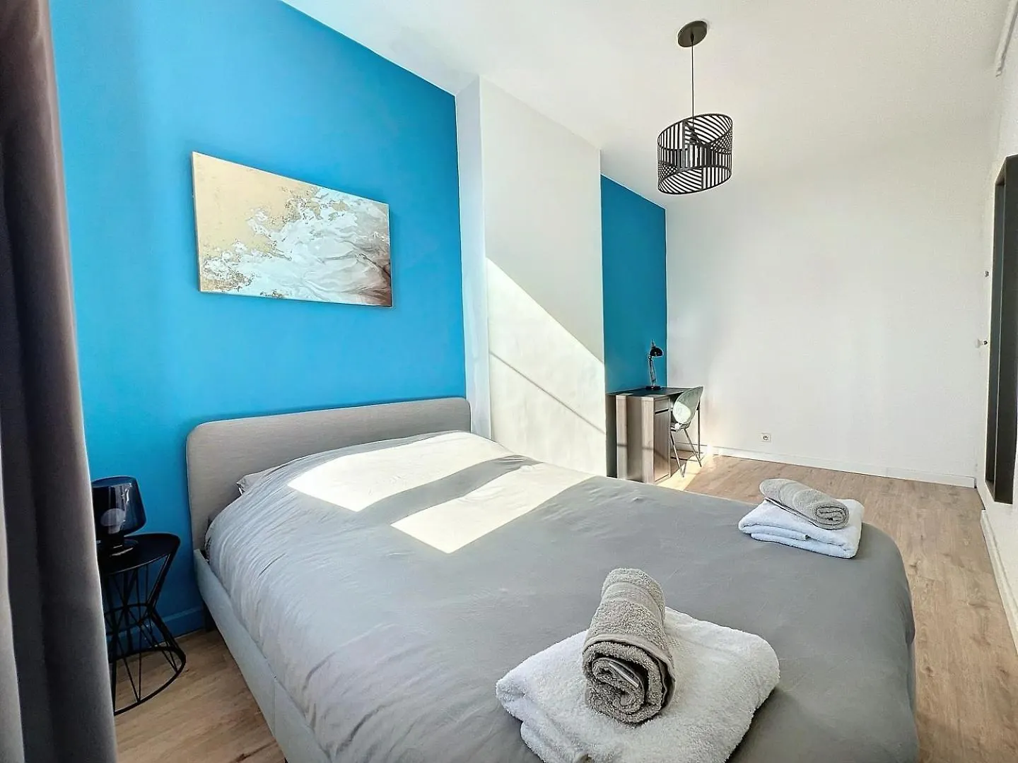 Grand Appartement Central - Trois Chambres - Les Freres De La Loc' Marsilya
