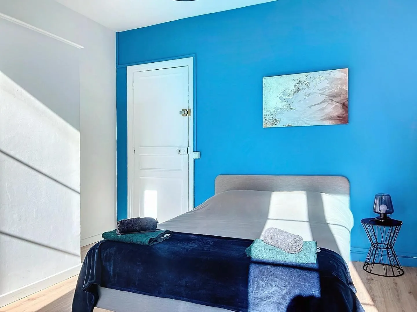 Grand Appartement Central - Trois Chambres - Les Freres De La Loc' Марсель